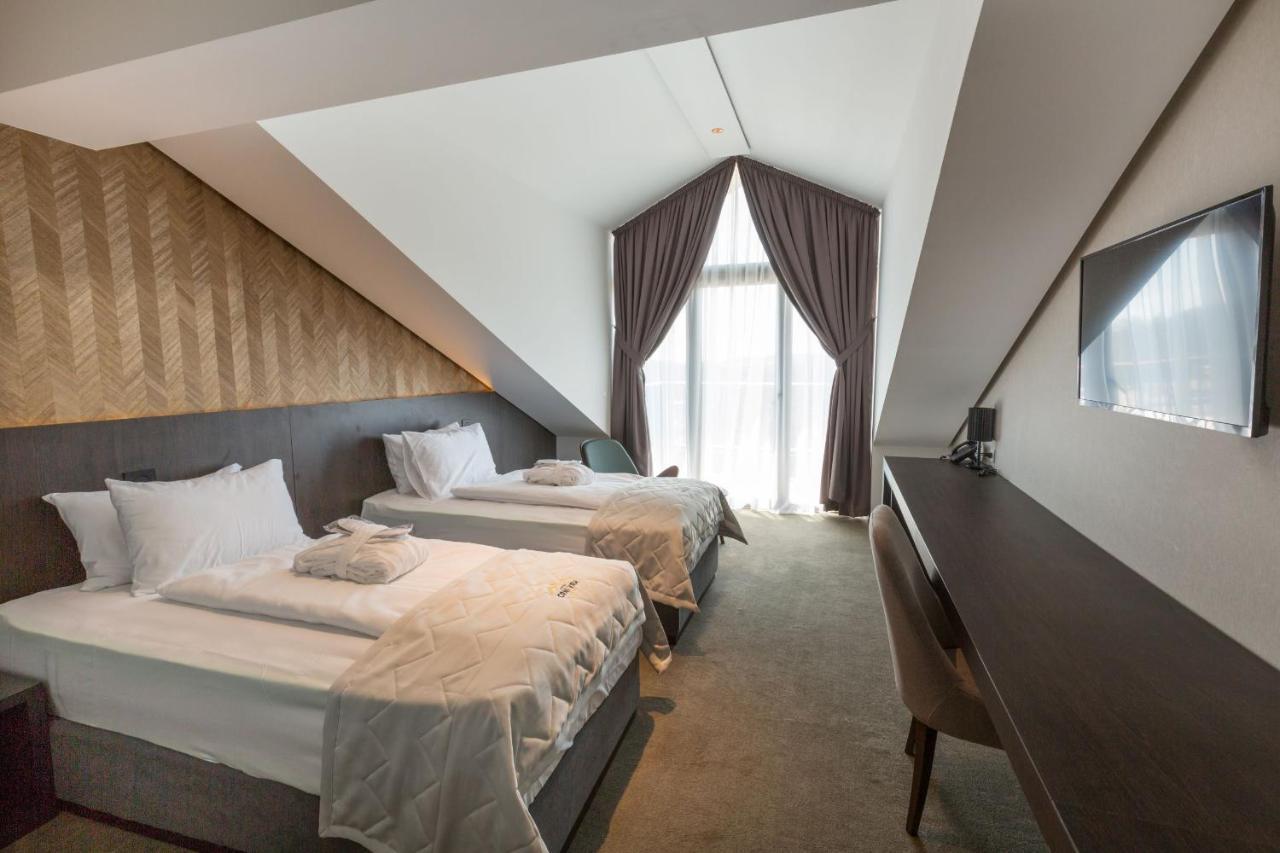Hotel Crni Vrh Дивчибаре Экстерьер фото