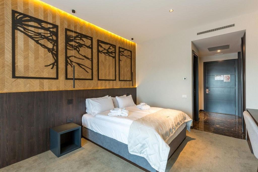 Hotel Crni Vrh Дивчибаре Номер фото