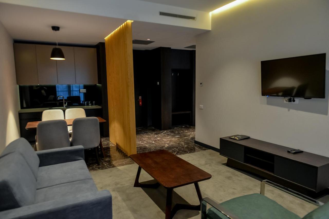 Hotel Crni Vrh Дивчибаре Экстерьер фото